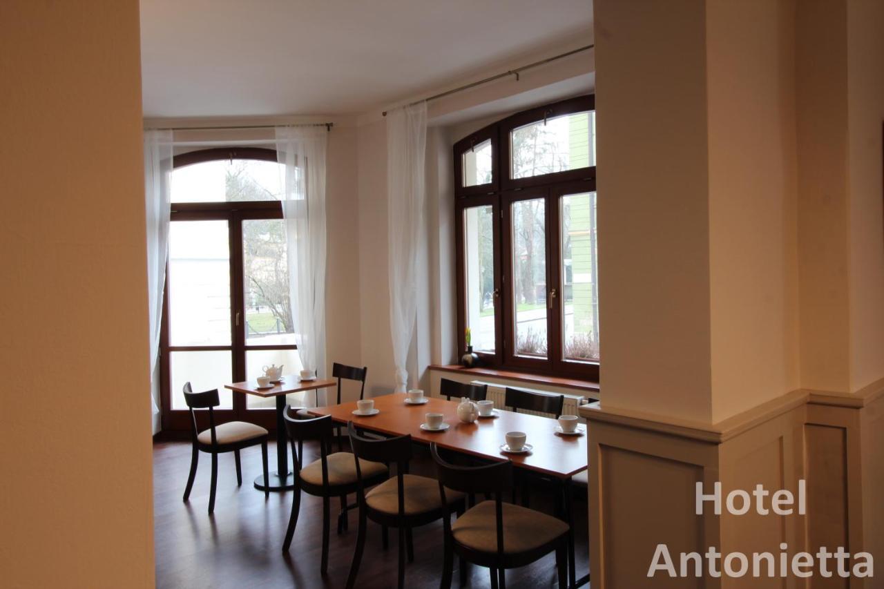Hotel Antonietta Teplice Exterior foto